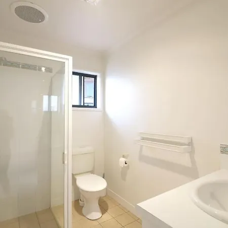 Beech Break - 3 Bedroom Pet Friendly Apartment Merimbula Exterior photo